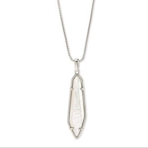 Kendra Scott Cassidy Stone Necklace In Ivory